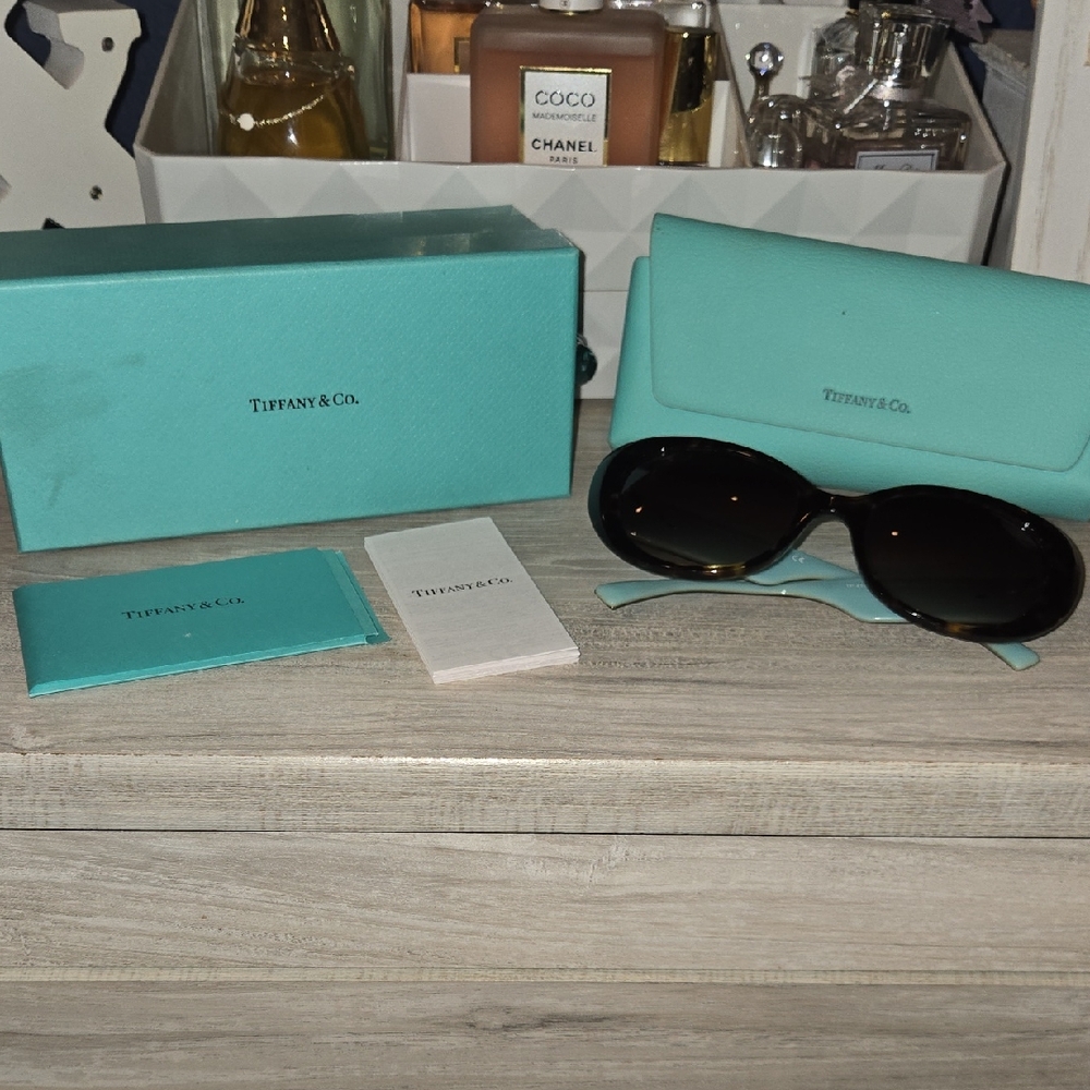 Tiffany & Co. Dark Brown Sunglasses with Turquoise Case